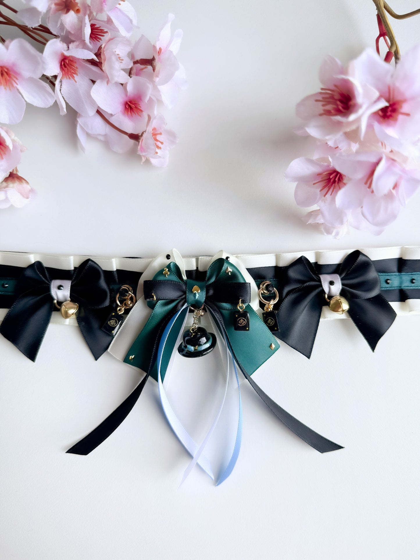 Aventurine collar