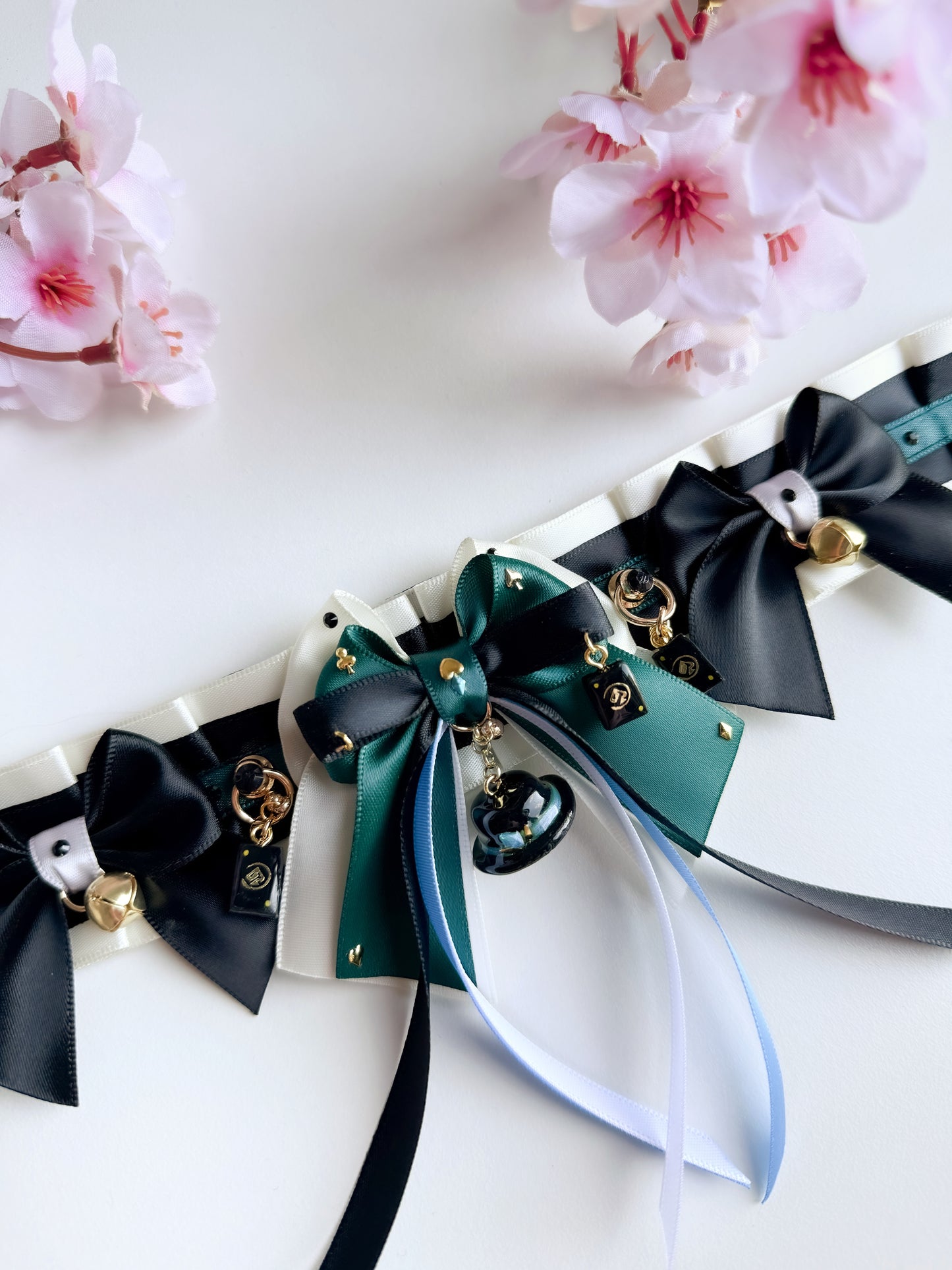 Aventurine collar