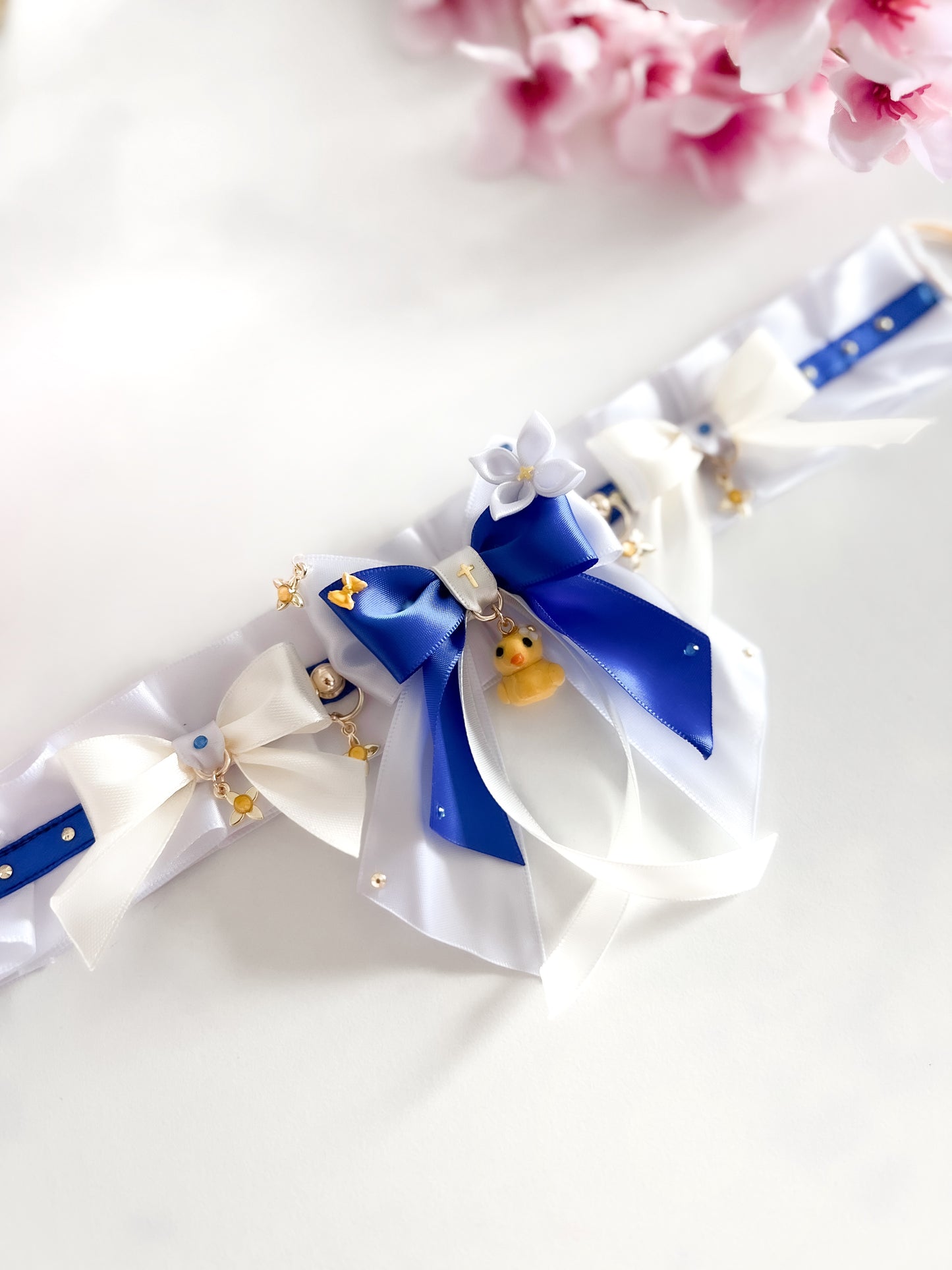 Barbara summertime sparkle collar