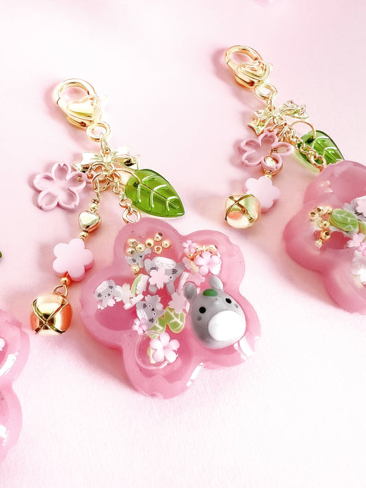 Sakura baby Totoro shaker resin keyring