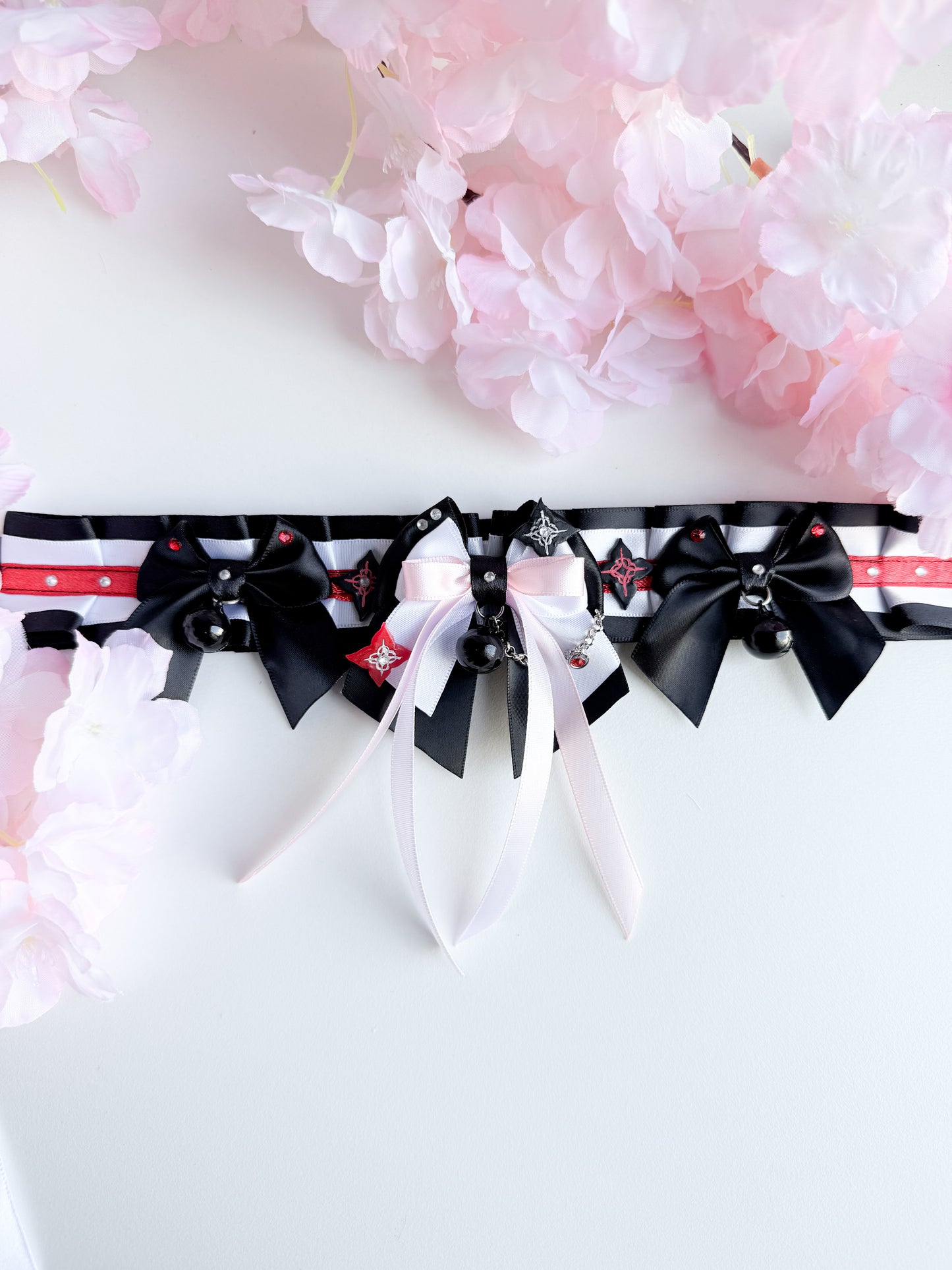 Evernight collar