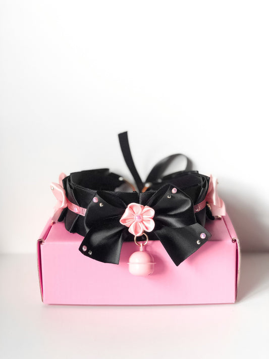 Black and pink sakura 38mm collar