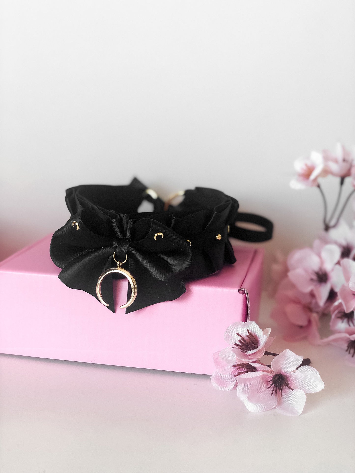 Black classic K - 38mm collar