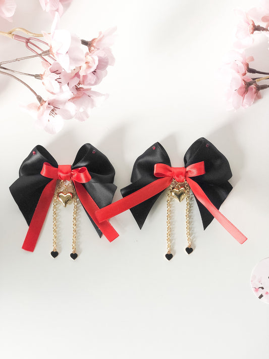 Black golden heart clip ins