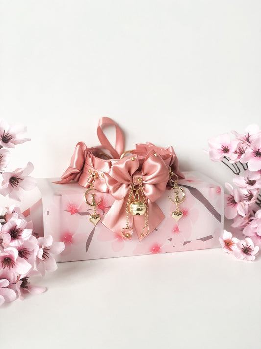 Sweet Kitty Dreams collar