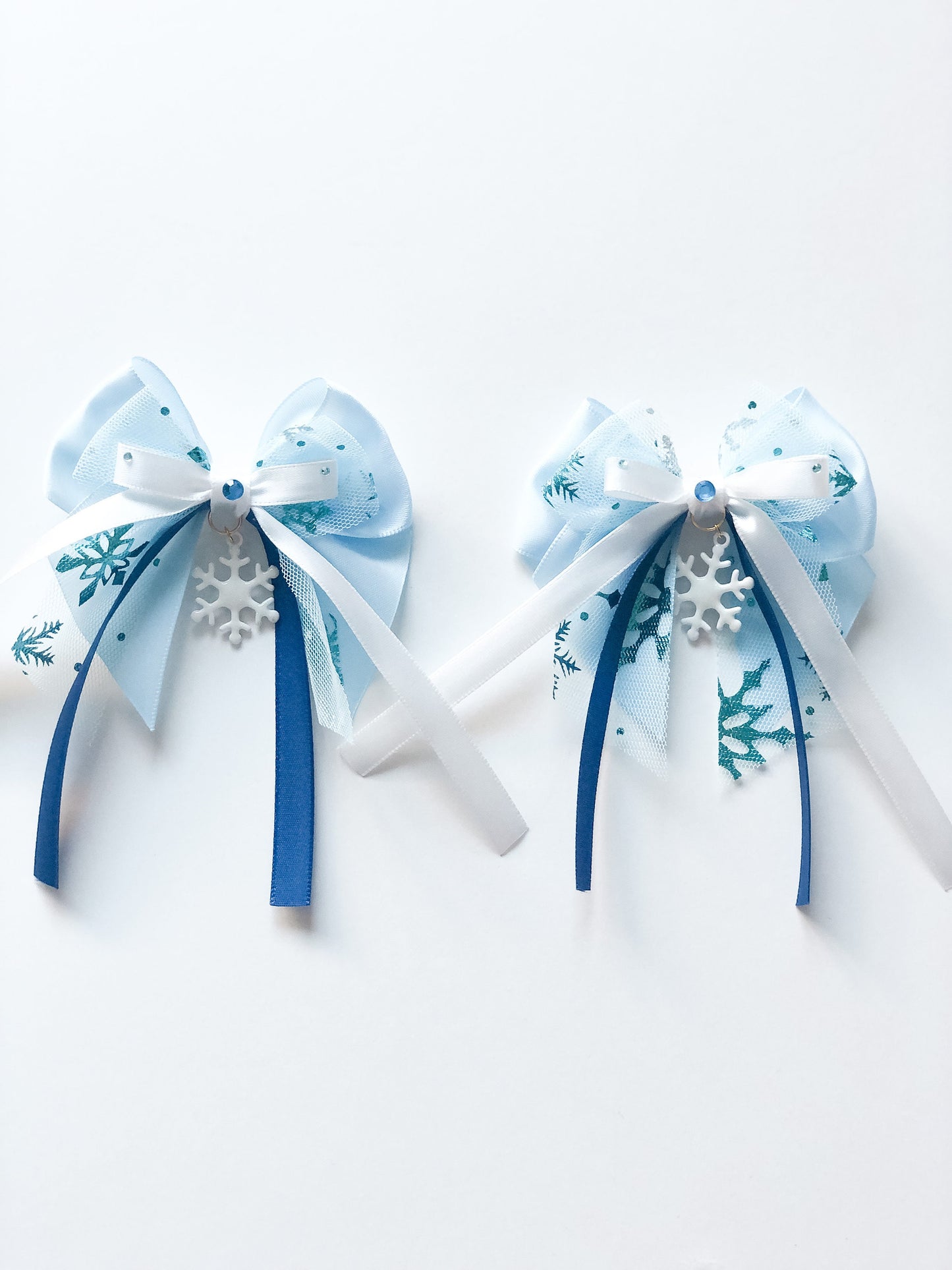 Snow matching clip ins