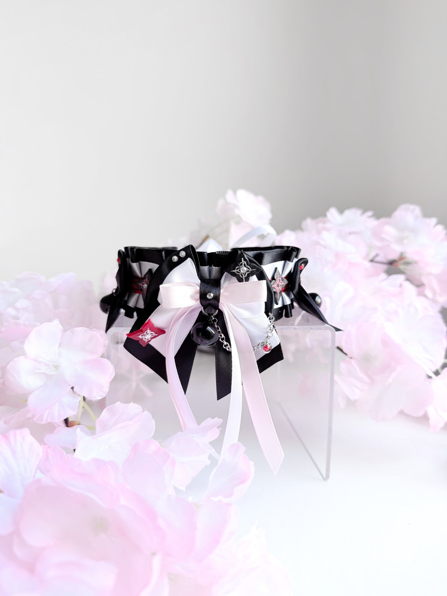 Evernight collar