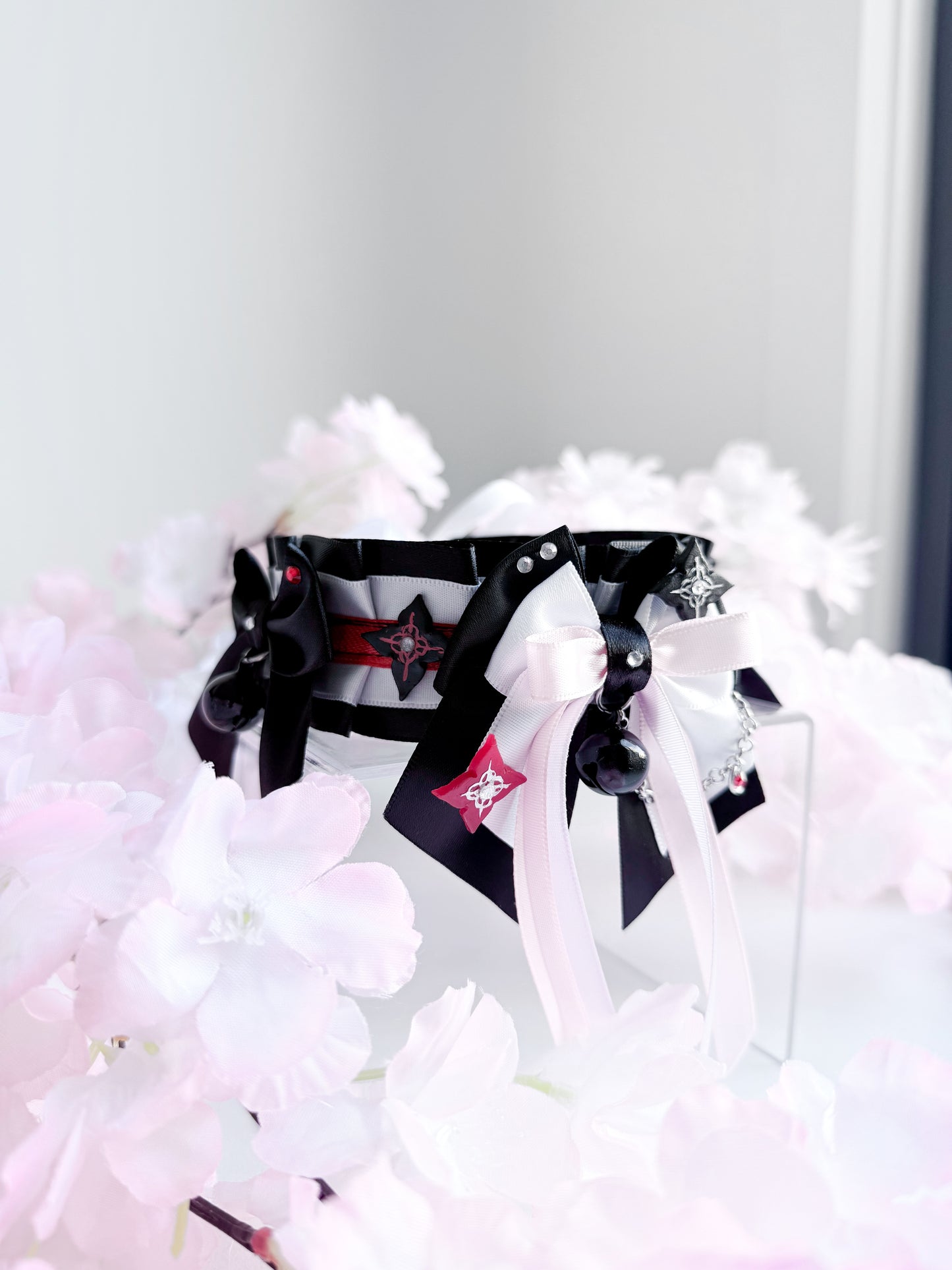 Evernight collar