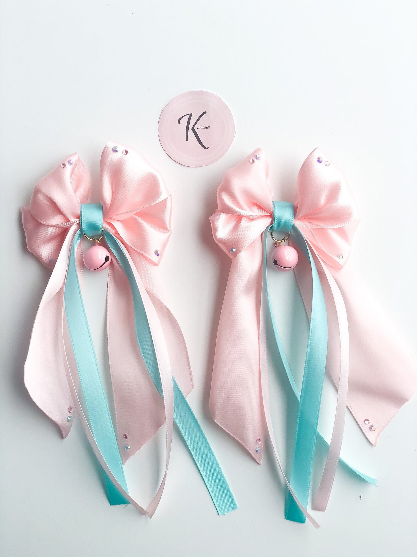 Baby pink & Tiffany blue clips ins